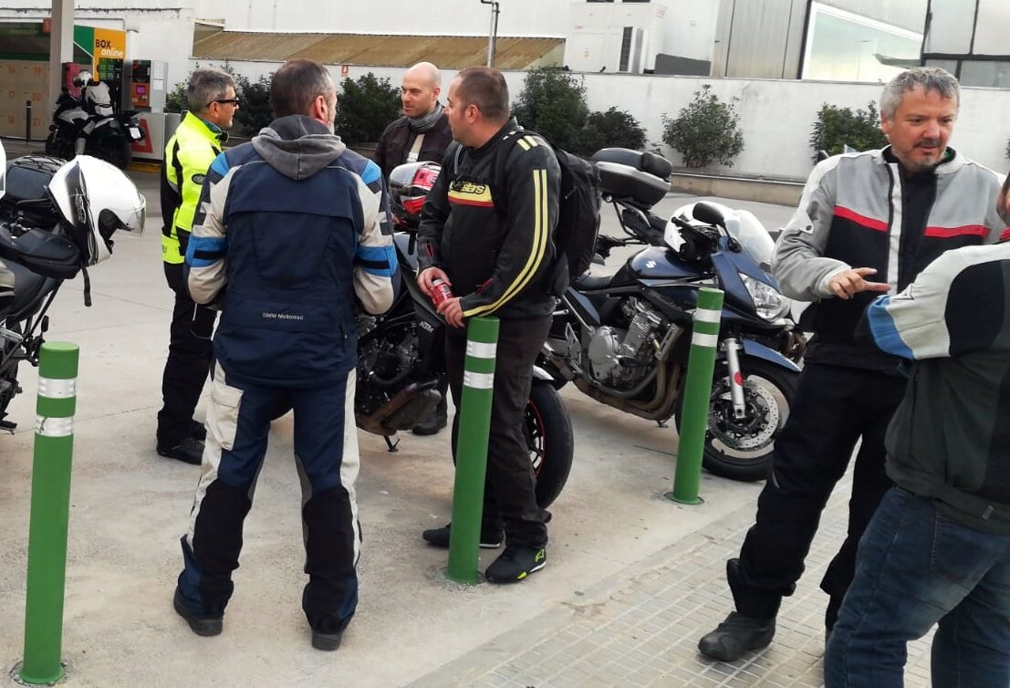 Volta dextrogira semi-esportiva al Priorat