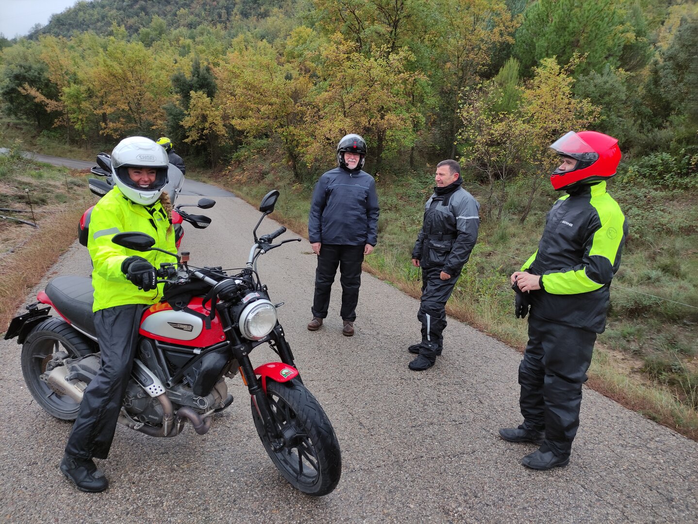 Sortida a Gisclareny (Pedraforca) Navàs, Bagà, Frontanyà, Llucanès.10motos-370Km