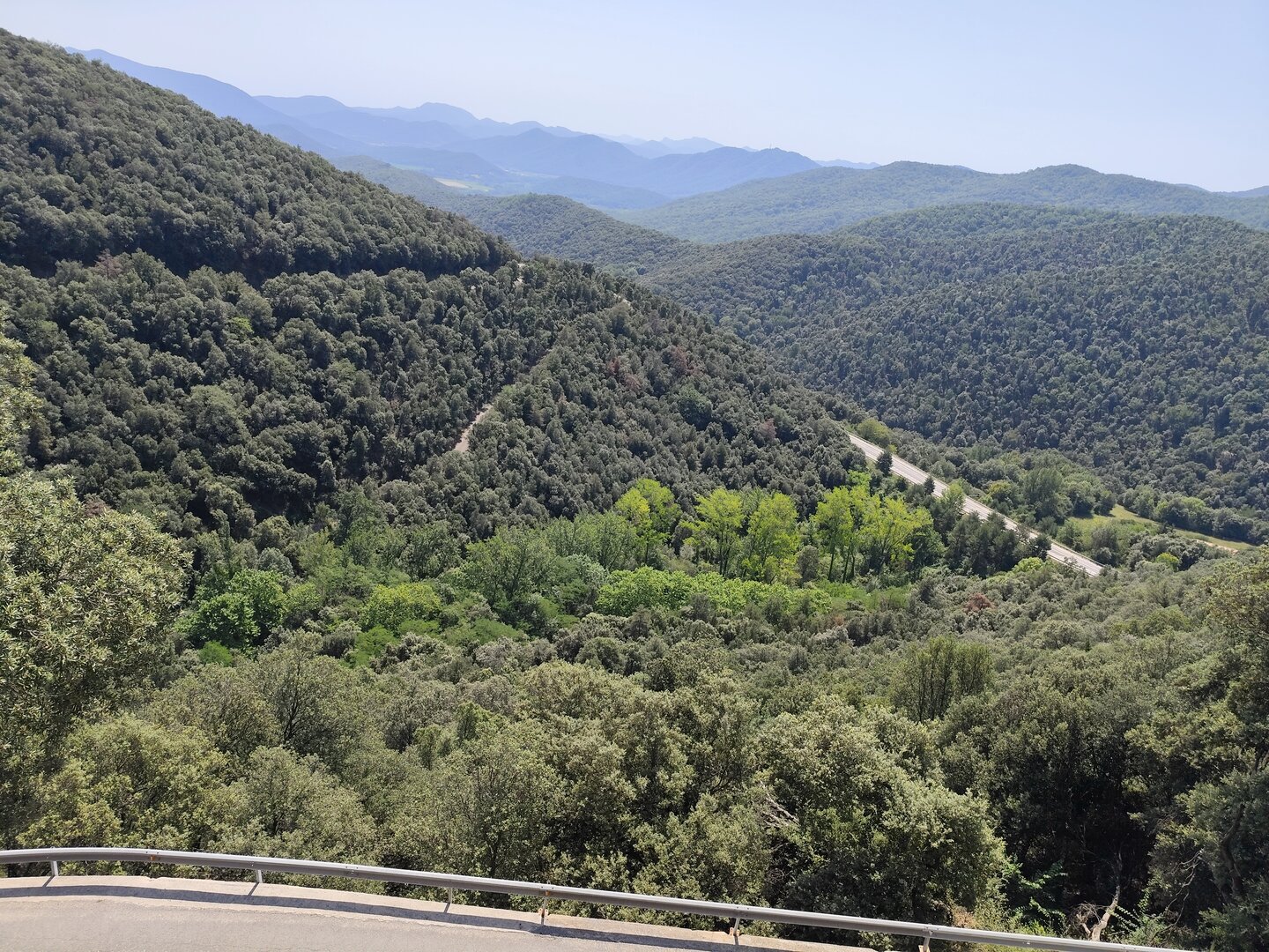 Volta als Pirineus Catalans. 2dies 850Km 10 colls. Taga, Pailhères, Pradell, Ceret Maçanet Cabrenys, Motlló 