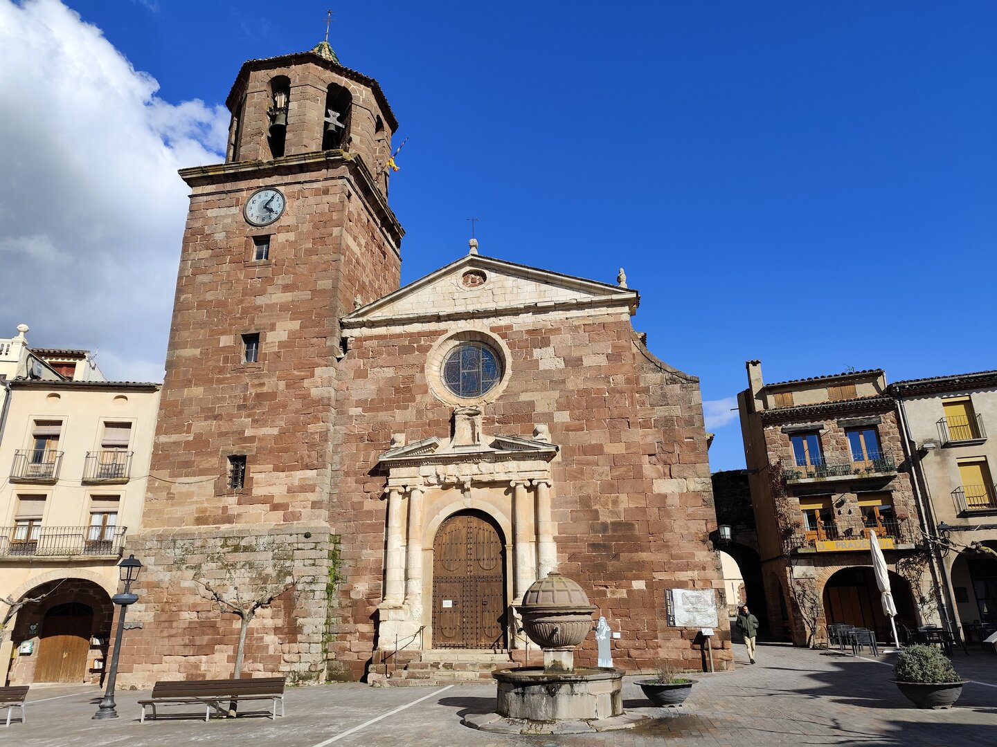 Volta a Les Garrigues. Pintures Rupestres Cogul i Pantà Albagés